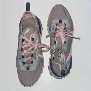 Nike React Women's Sneakers - Pink and Gray